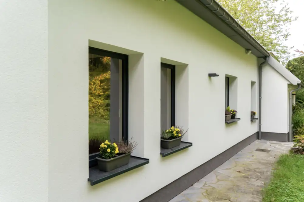 tilt and turn window